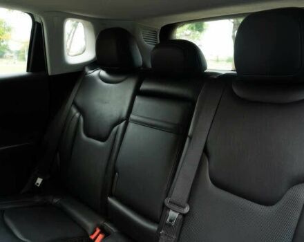 Білий Джип Compass, об'ємом двигуна 2.4 л та пробігом 36 тис. км за 13200 $, фото 11 на Automoto.ua