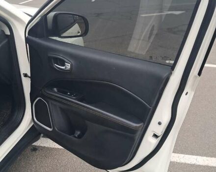 Білий Джип Compass, об'ємом двигуна 2.4 л та пробігом 130 тис. км за 15500 $, фото 29 на Automoto.ua