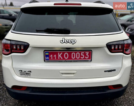 Білий Джип Compass, об'ємом двигуна 2.4 л та пробігом 172 тис. км за 14000 $, фото 3 на Automoto.ua