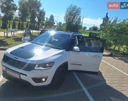 Білий Джип Compass, об'ємом двигуна 2.36 л та пробігом 180 тис. км за 13150 $, фото 8 на Automoto.ua