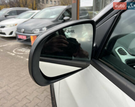 Белый Джип Компас, объемом двигателя 2.36 л и пробегом 73 тыс. км за 10500 $, фото 15 на Automoto.ua