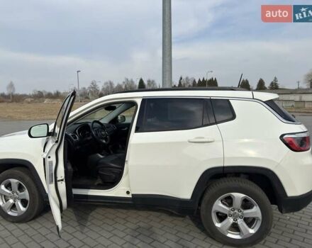 Белый Джип Компас, объемом двигателя 2.36 л и пробегом 111 тыс. км за 14900 $, фото 10 на Automoto.ua