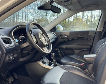 Белый Джип Компас, объемом двигателя 2.4 л и пробегом 47 тыс. км за 14900 $, фото 13 на Automoto.ua