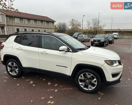 Белый Джип Компас, объемом двигателя 2.36 л и пробегом 190 тыс. км за 12900 $, фото 10 на Automoto.ua