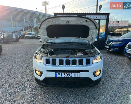 Белый Джип Компас, объемом двигателя 2.36 л и пробегом 79 тыс. км за 15500 $, фото 10 на Automoto.ua