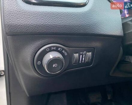 Білий Джип Compass, об'ємом двигуна 2.36 л та пробігом 91 тис. км за 15700 $, фото 13 на Automoto.ua