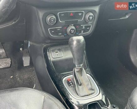 Белый Джип Компас, объемом двигателя 2.4 л и пробегом 227 тыс. км за 8200 $, фото 11 на Automoto.ua