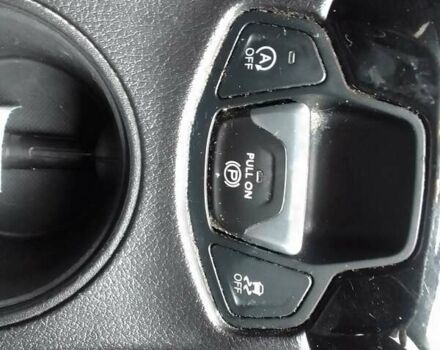 Белый Джип Компас, объемом двигателя 2.36 л и пробегом 180 тыс. км за 14800 $, фото 14 на Automoto.ua