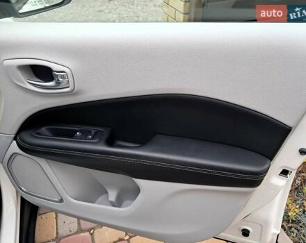 Белый Джип Компас, объемом двигателя 2.36 л и пробегом 117 тыс. км за 14300 $, фото 27 на Automoto.ua