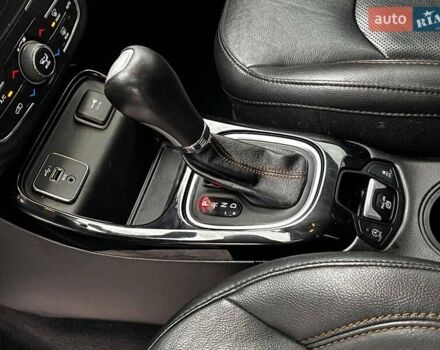 Белый Джип Компас, объемом двигателя 2.4 л и пробегом 225 тыс. км за 10700 $, фото 11 на Automoto.ua