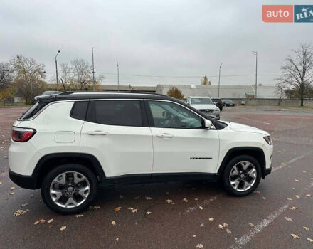 Белый Джип Компас, объемом двигателя 2.36 л и пробегом 190 тыс. км за 12900 $, фото 9 на Automoto.ua