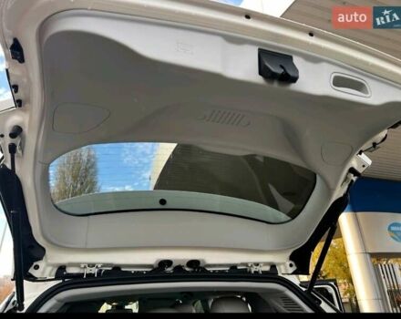 Белый Джип Компас, объемом двигателя 2.36 л и пробегом 117 тыс. км за 14900 $, фото 13 на Automoto.ua