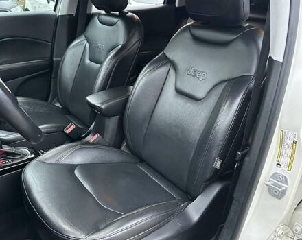 Белый Джип Компас, объемом двигателя 2.4 л и пробегом 101 тыс. км за 16800 $, фото 30 на Automoto.ua