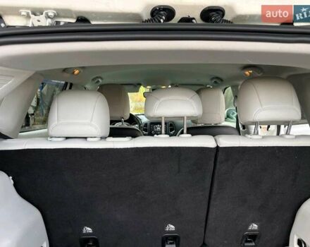 Белый Джип Компас, объемом двигателя 2.36 л и пробегом 117 тыс. км за 14900 $, фото 12 на Automoto.ua