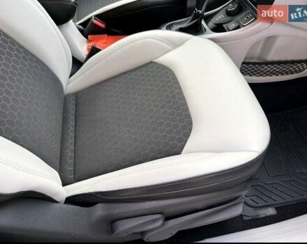 Белый Джип Компас, объемом двигателя 2.36 л и пробегом 117 тыс. км за 14900 $, фото 9 на Automoto.ua