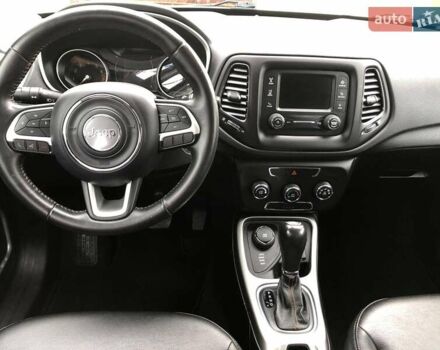 Білий Джип Compass, об'ємом двигуна 2.4 л та пробігом 52 тис. км за 15500 $, фото 10 на Automoto.ua