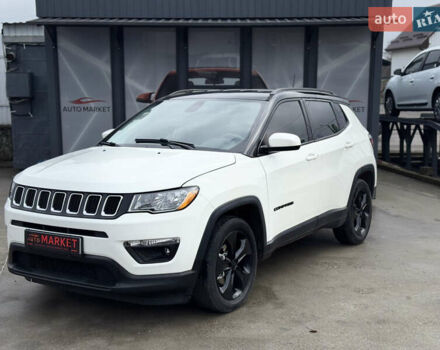 Білий Джип Compass, об'ємом двигуна 2.4 л та пробігом 64 тис. км за 16500 $, фото 1 на Automoto.ua