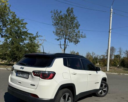 Джип Compass 2018 у Краматорске на Automoto.ua Білий Джип Compass, об'ємом двигуна 2.4 л та пробігом 129 тис. км за 15800 $, фото 5 на Automoto.ua