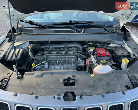 Белый Джип Компас, объемом двигателя 2.36 л и пробегом 79 тыс. км за 15500 $, фото 11 на Automoto.ua