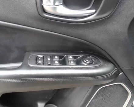 Белый Джип Компас, объемом двигателя 2.36 л и пробегом 180 тыс. км за 14800 $, фото 8 на Automoto.ua