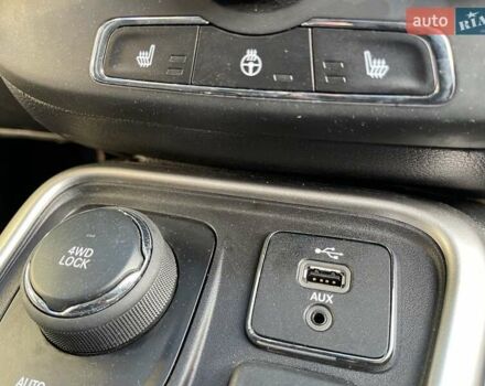 Белый Джип Компас, объемом двигателя 2.4 л и пробегом 47 тыс. км за 14800 $, фото 14 на Automoto.ua