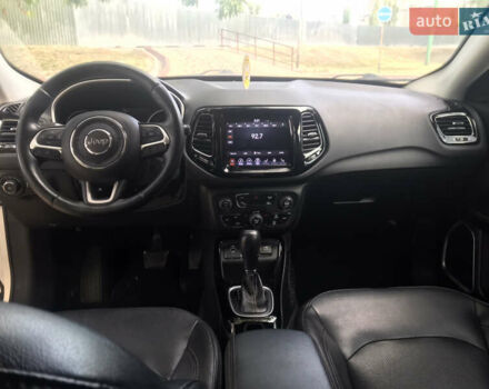 Белый Джип Компас, объемом двигателя 2.36 л и пробегом 116 тыс. км за 15799 $, фото 4 на Automoto.ua