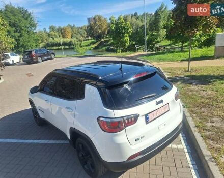 Білий Джип Compass, об'ємом двигуна 2.36 л та пробігом 180 тис. км за 13150 $, фото 13 на Automoto.ua