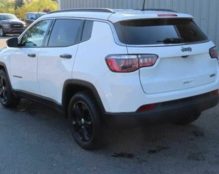 Білий Джип Compass, об'ємом двигуна 2.4 л та пробігом 43 тис. км за 9800 $, фото 5 на Automoto.ua