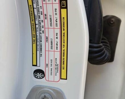 Білий Джип Compass, об'ємом двигуна 2.4 л та пробігом 64 тис. км за 14500 $, фото 8 на Automoto.ua