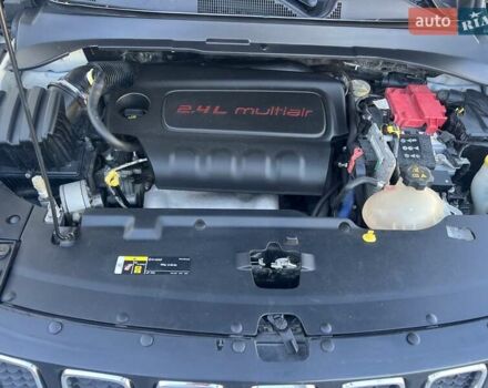 Білий Джип Compass, об'ємом двигуна 2.36 л та пробігом 117 тис. км за 16350 $, фото 33 на Automoto.ua