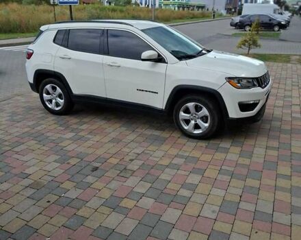 Белый Джип Компас, объемом двигателя 2.4 л и пробегом 157 тыс. км за 14300 $, фото 3 на Automoto.ua