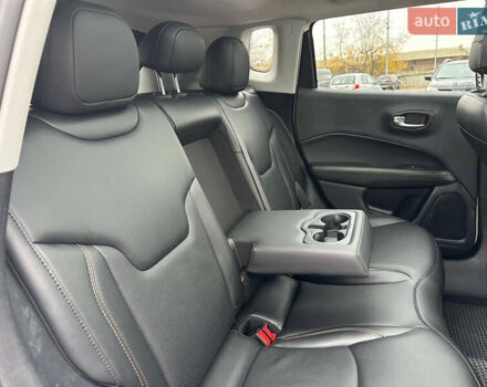 Белый Джип Компас, объемом двигателя 2.36 л и пробегом 190 тыс. км за 12900 $, фото 30 на Automoto.ua