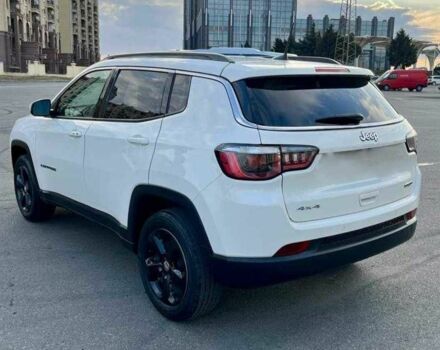 Білий Джип Compass, об'ємом двигуна 2.4 л та пробігом 64 тис. км за 9200 $, фото 1 на Automoto.ua