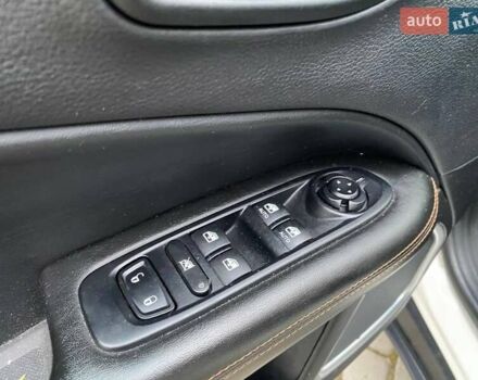 Білий Джип Compass, об'ємом двигуна 2.36 л та пробігом 91 тис. км за 15700 $, фото 11 на Automoto.ua