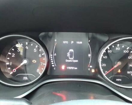 Белый Джип Компас, объемом двигателя 2.36 л и пробегом 180 тыс. км за 14400 $, фото 9 на Automoto.ua