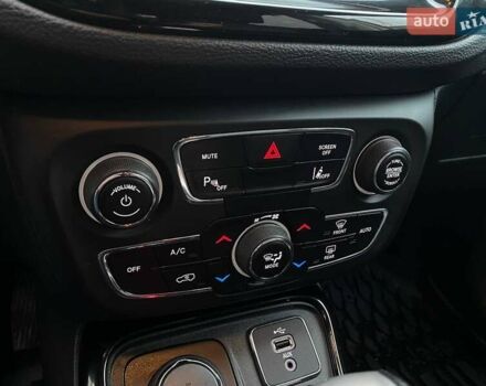 Білий Джип Compass, об'ємом двигуна 2.36 л та пробігом 91 тис. км за 15700 $, фото 18 на Automoto.ua