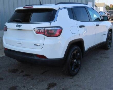 Білий Джип Compass, об'ємом двигуна 2.4 л та пробігом 43 тис. км за 9800 $, фото 3 на Automoto.ua