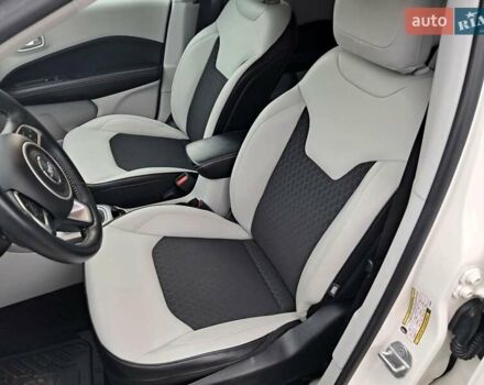 Белый Джип Компас, объемом двигателя 2.36 л и пробегом 117 тыс. км за 14300 $, фото 14 на Automoto.ua