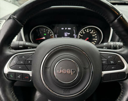 Білий Джип Compass, об'ємом двигуна 2.4 л та пробігом 172 тис. км за 14000 $, фото 13 на Automoto.ua