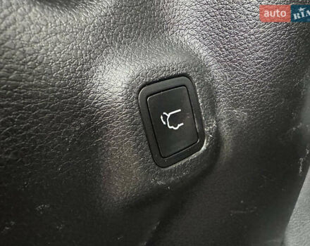 Белый Джип Компас, объемом двигателя 2.36 л и пробегом 190 тыс. км за 12900 $, фото 28 на Automoto.ua