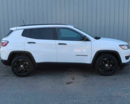 Білий Джип Compass, об'ємом двигуна 2.4 л та пробігом 43 тис. км за 9800 $, фото 2 на Automoto.ua