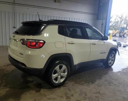 Белый Джип Компас, объемом двигателя 2.4 л и пробегом 76 тыс. км за 2800 $, фото 2 на Automoto.ua