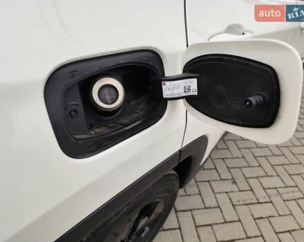 Белый Джип Компас, объемом двигателя 2.36 л и пробегом 74 тыс. км за 16250 $, фото 31 на Automoto.ua