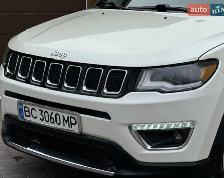 Белый Джип Компас, объемом двигателя 2.36 л и пробегом 84 тыс. км за 13200 $, фото 4 на Automoto.ua