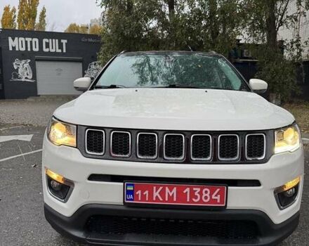 Джип Компас 2018 в Днепре (Днепропетровске) на Automoto.ua Белый Джип Компас, объемом двигателя 2.36 л и пробегом 112 тыс. км за 16300 $, фото 2 на Automoto.ua