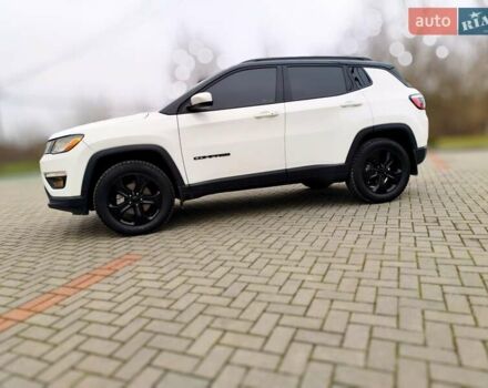 Белый Джип Компас, объемом двигателя 2.36 л и пробегом 74 тыс. км за 16250 $, фото 9 на Automoto.ua