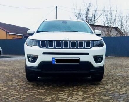 Білий Джип Compass, об'ємом двигуна 0 л та пробігом 50 тис. км за 12000 $, фото 2 на Automoto.ua