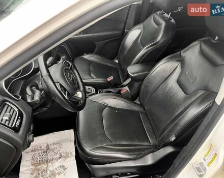 Белый Джип Компас, объемом двигателя 2.4 л и пробегом 225 тыс. км за 10700 $, фото 17 на Automoto.ua