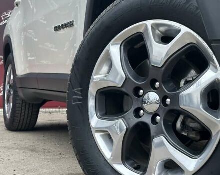 Белый Джип Компас, объемом двигателя 2.4 л и пробегом 101 тыс. км за 16800 $, фото 5 на Automoto.ua