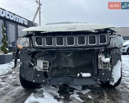 Белый Джип Компас, объемом двигателя 2.4 л и пробегом 227 тыс. км за 8200 $, фото 21 на Automoto.ua